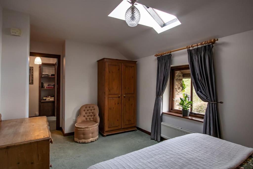The Wheelhouse At Hewish Mill Villa Bittadon Bagian luar foto