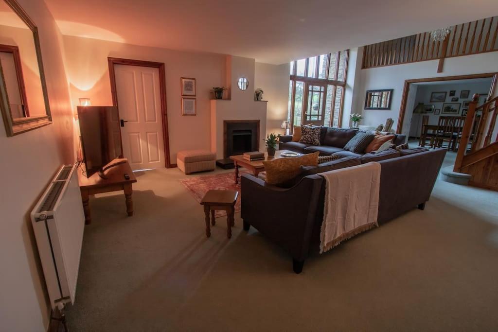The Wheelhouse At Hewish Mill Villa Bittadon Bagian luar foto